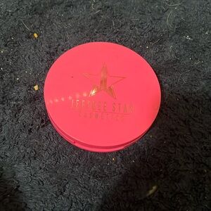 Jeffree Star highlighter